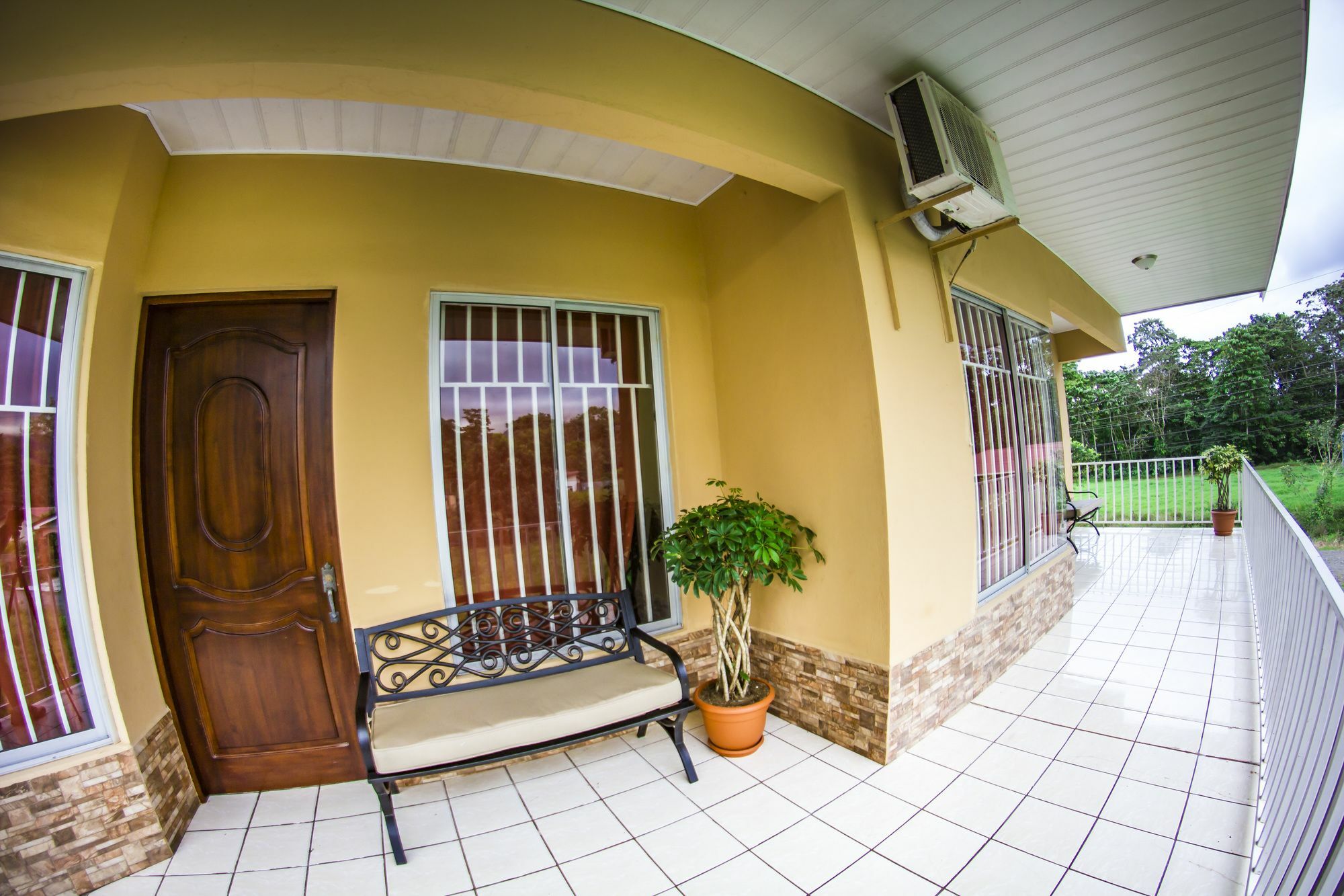 Apartamentos Valle Del Volcan La Fortuna Buitenkant foto